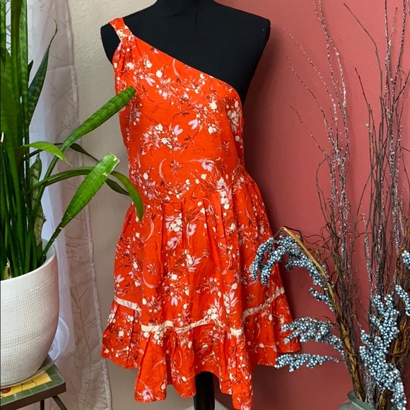 Free People Dresses & Skirts - NWOT - Free People Bare Shoulder Dress